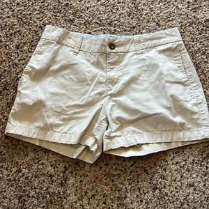 Gap light khaki shorts